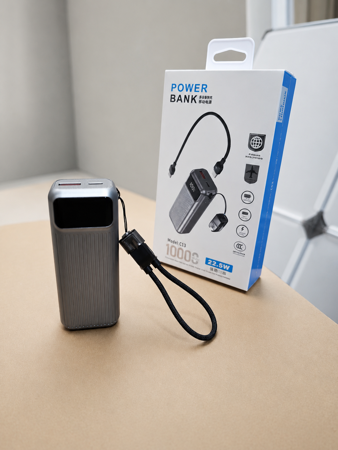 Power Bank C13 10,000mAh 22.5W Carga Rápida con Cables Integrados y Pantalla Digital